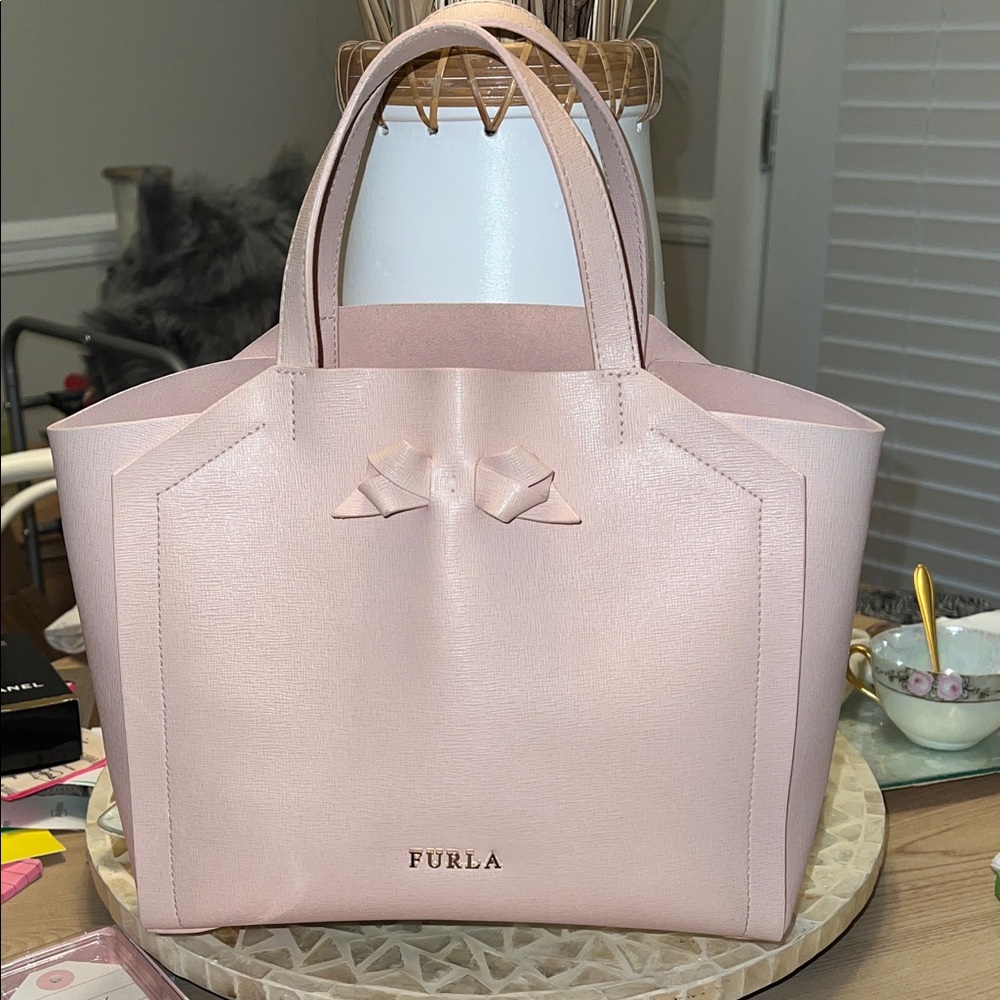 Furla Raw Edge Mini Tote (Rosa)